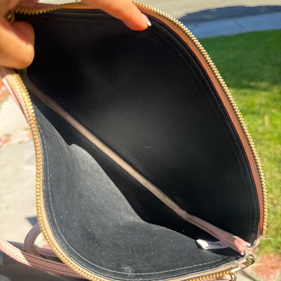 MCM Visetos Aren Medium Shopper Tote set with pouch powder light pink - Picture 6 of 11